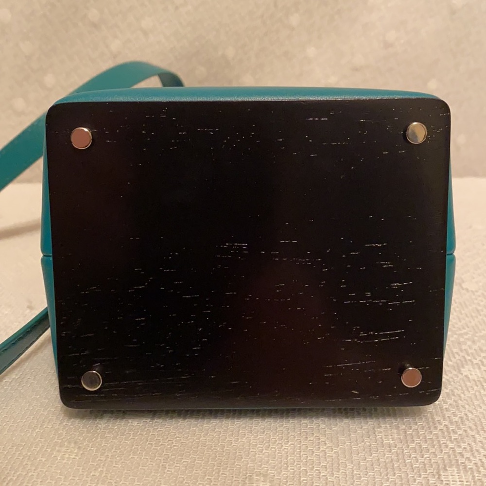 *SOLD*Perrin Paris LE MINI Hand/Shoulder Bag - Picture 12 of 16